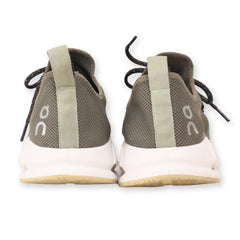 On Cloudeasy Sneakers