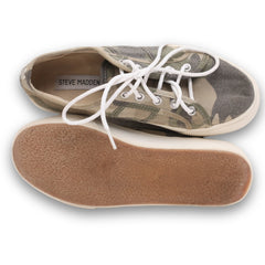 "Steve Madden" Printed Lace Up Shoes