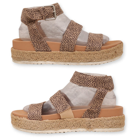 Universal Thread Women Sandal