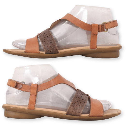 "Naturalizer" slipper