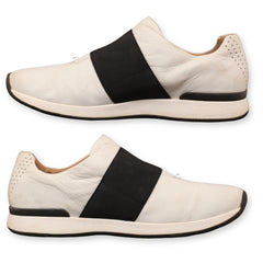 Vionic Women Slip-On Sneaker