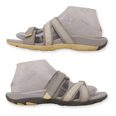 Vionic women's sandal with adjustable straps