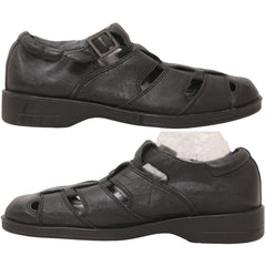 Axcess a Claiborne Closed-Toe Sandals