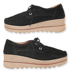 Women Lace-Up Sneaker
