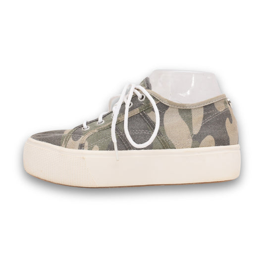 "Steve Madden" Printed Lace Up Shoes