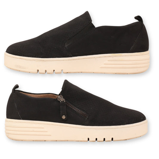 Cushionaire Women's Nissa Slip-On Sneaker