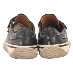 Spingle Straps Casual Shoes