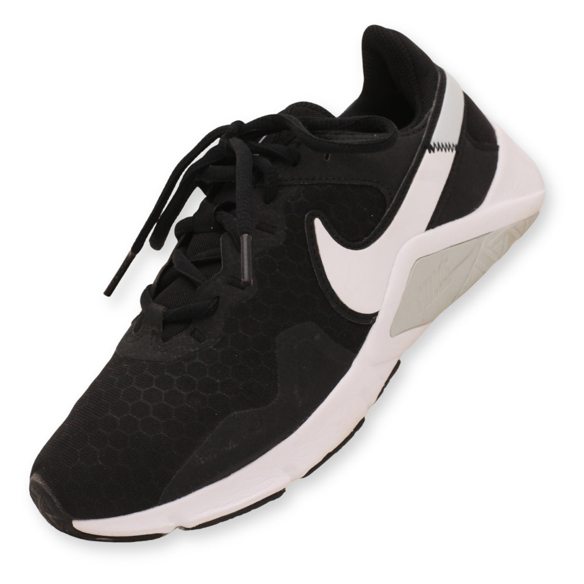 Nike Legend Essential 2 Women Shoes
