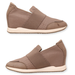 Baretraps Jamese Women's Casual Shoes