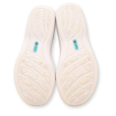 B Zees Flip Flop Strap Sandals