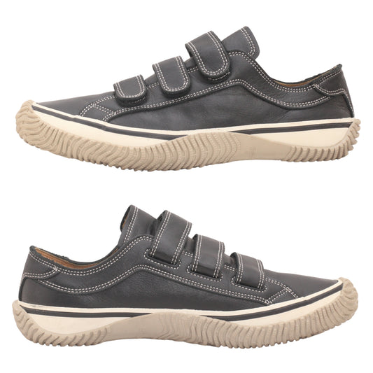 Spingle Straps Casual Shoes