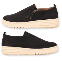 Cushionaire Women's Nissa Slip-On Sneaker