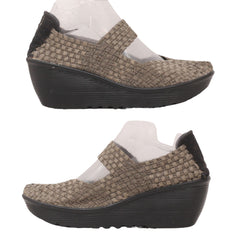 White mt. Women's Shoes