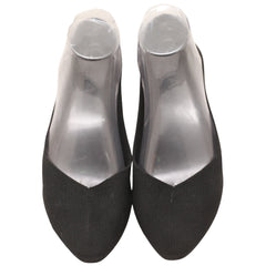 Mia Women Flat Pumps