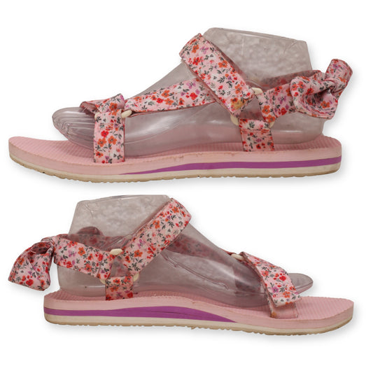 Time and Tru Women's Nature Sandals