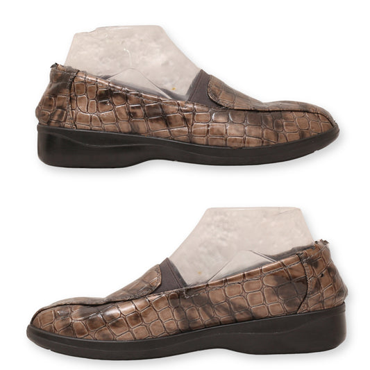 Easy Street Women's Lofers