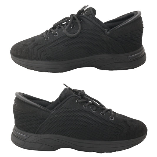Zeba Hands Free Sneaker