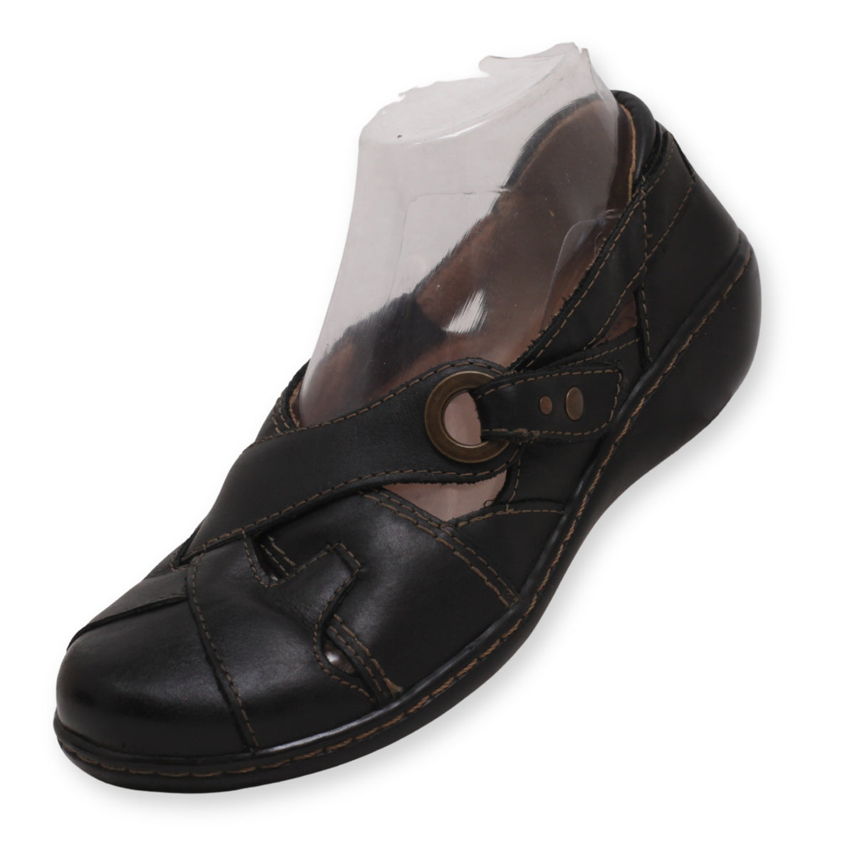 Clarks Women Closed-Toe Shoes