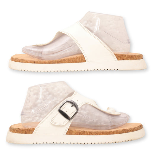 IZOD Women's T-Strap Slippers