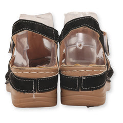 Closed-Toe Women Sandal