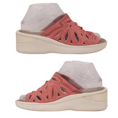 BZees Women Slipper