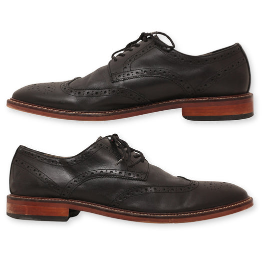Banana Republic Lace-Up Casual Shoes