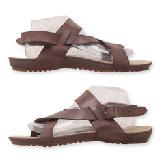 Harssidanzar Leather Ring-Toe Men's Sandal