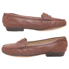 Trotters Women Loafers