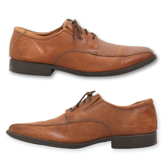 Clarks Soft Cushion LaceUp Shoes