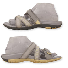 Vionic women's sandal with adjustable straps