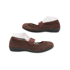 Comfortable Slip On Strap Shoes