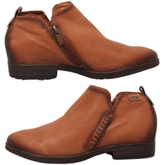 Pikolinos Women Boots