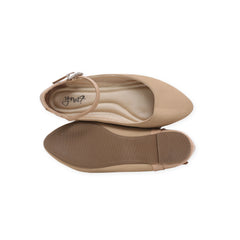 "Y.not?" Pumps Sandals