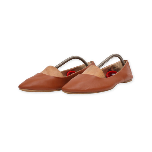 "Time and Tru" Pumps