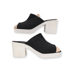 Women's "No Excuses" Heels