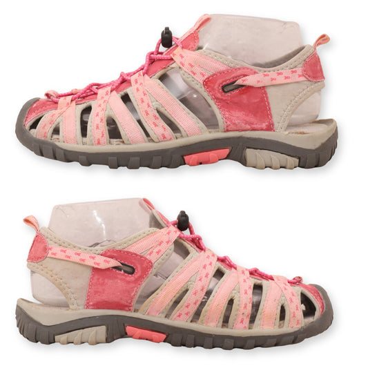 Women Closed Toe Sandal