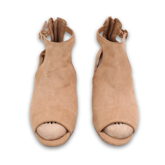 "Parker & Sky" Block Heel Booties