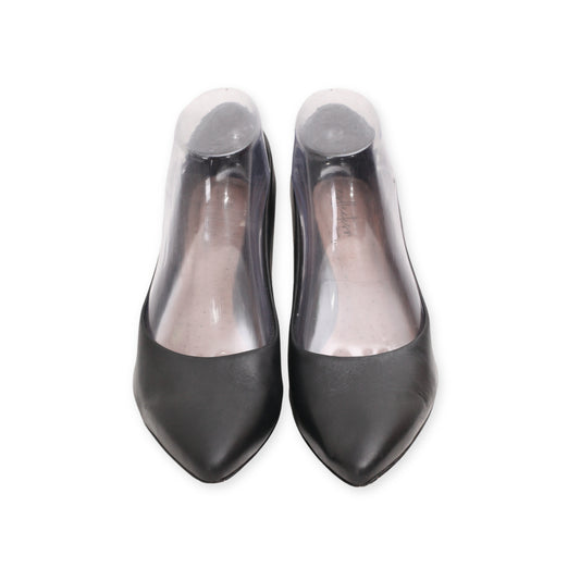 "Collection By Clarks" Clasic Pumps Heels