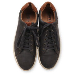 Born Lace-Up Men's Sneaker