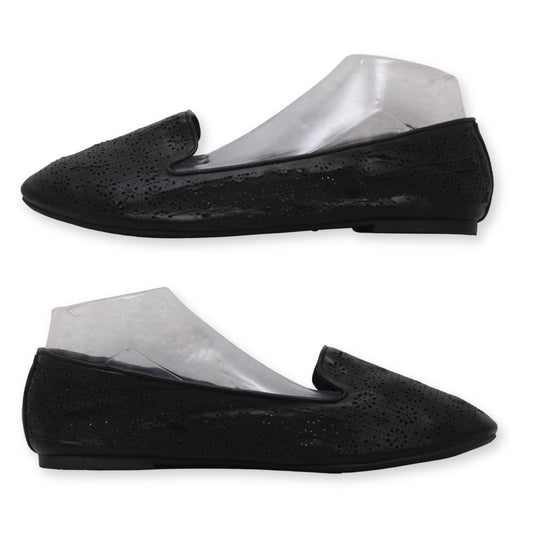 REPORT Women's Flat Pumps