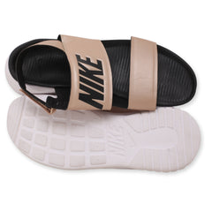 Nike Women's Tanjun sandal