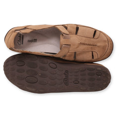 Clarks Women's Flats Sandals