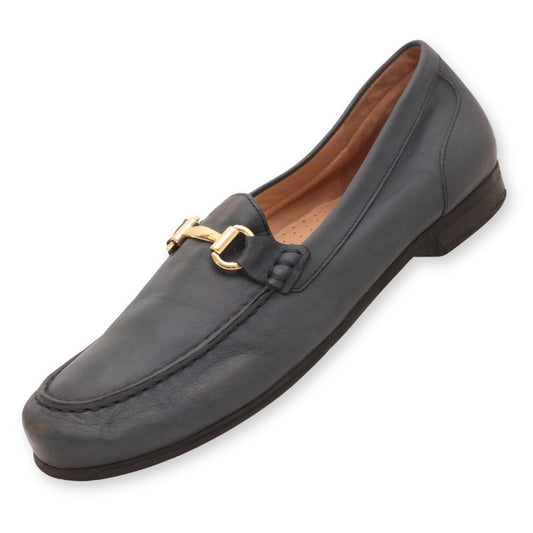 ARRAY Women's Loafer