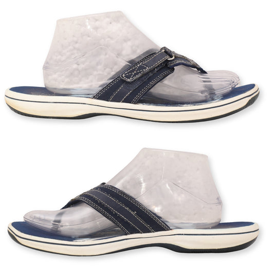 Clarks T-Straps Slippers