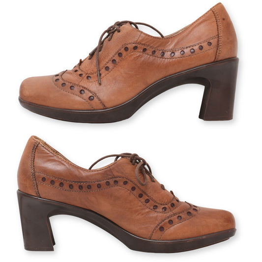Earth Women Block Heel Shoes