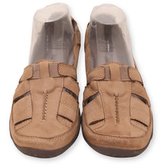 Clarks Women's Flats Sandals