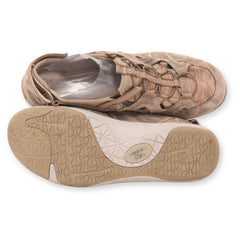 Earth Origins Closed-Toe Sandal