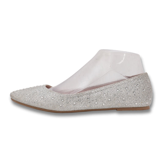 "City Classified" Stylish Pumps