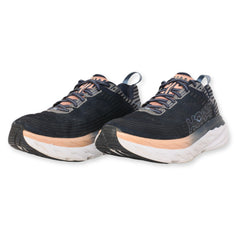 HOKA ONE ONE BONDI 6