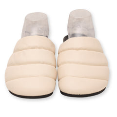 Time and Tru Women's Padded Clogs
